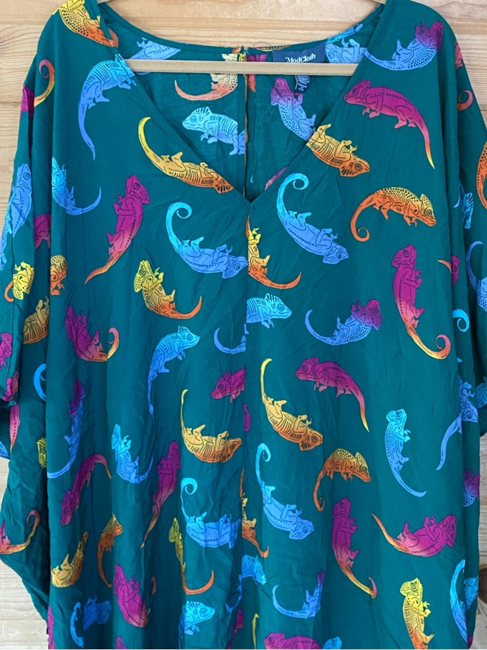 ModCloth chameleon print flowy green v-neck kaftan coverup dress plus size 3X - Picture 4 of 9